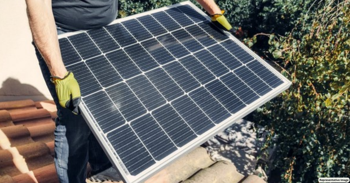 India's solar energy capacity rose 91% in 3 years